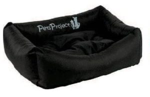 מיטה עבה ומפנקת מבד דוחה מים עמיד במיוחד  