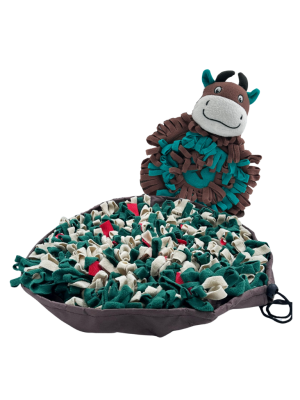 EARTHY PAWZ שטיח הרחה + בובת הרחה פרה