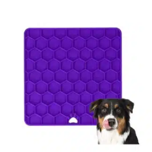 משטח ליקוק בצורת כוורת – WIGGLE