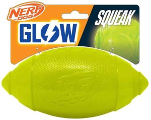פוטבול זוהר בחושך לכלב מבית Hasbro – Nerf Dog