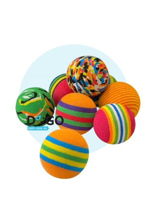כדור ספוג צבעוני לחתול R FOR PET – משחק רך ושקט (צבעים משתנים)
